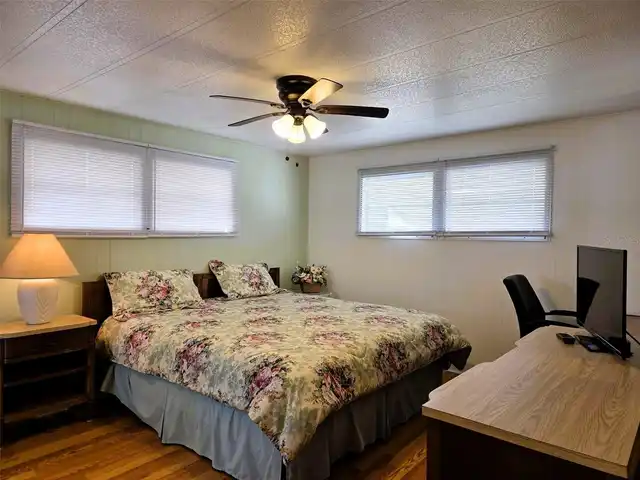 Listing Photo 18