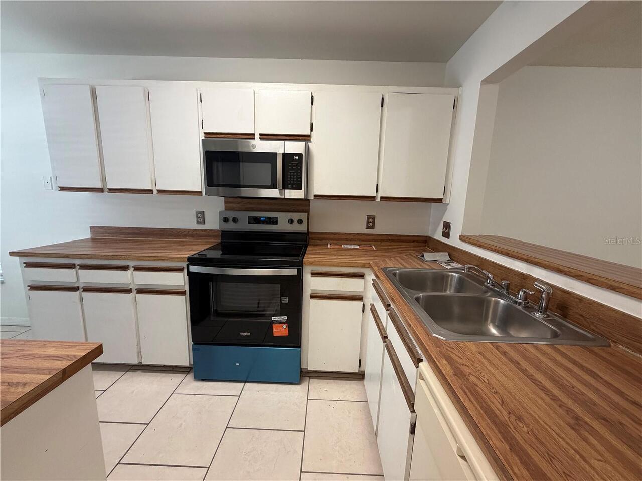 Listing Photo 10