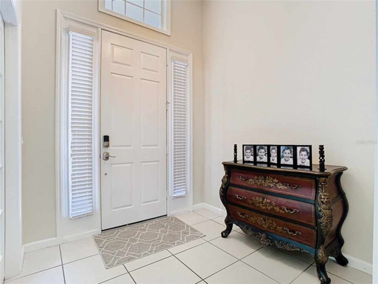 Listing Photo 9
