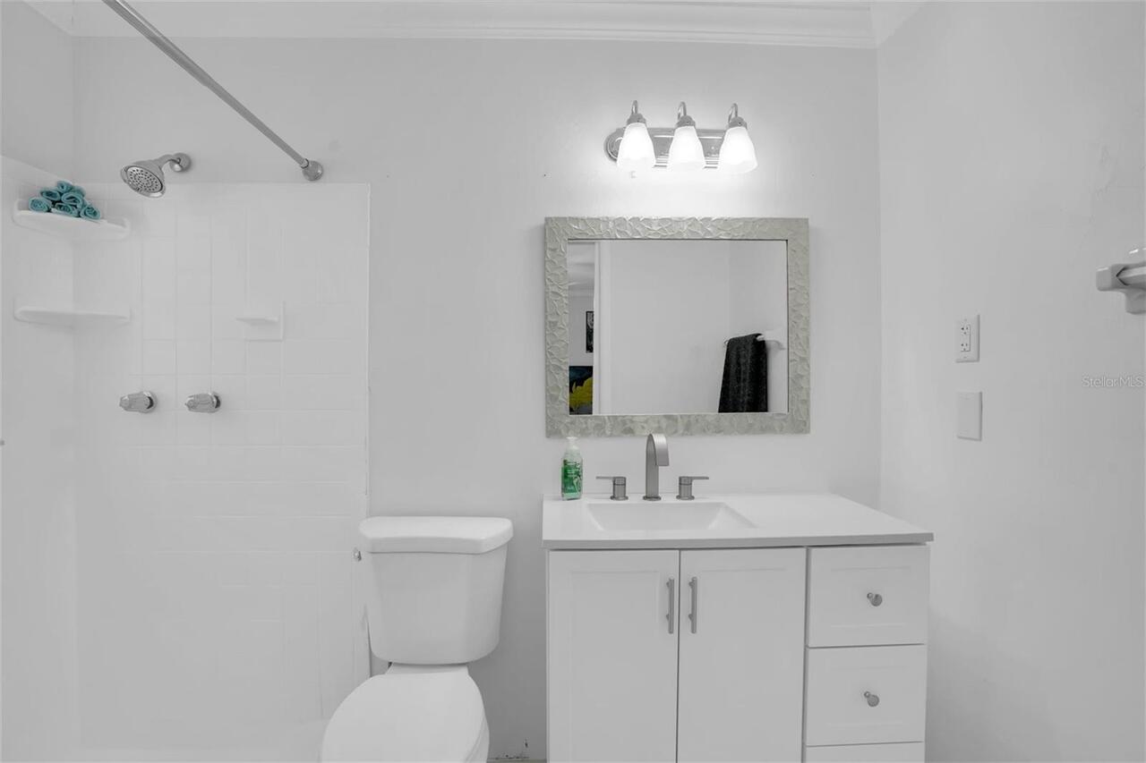 Listing Photo 33