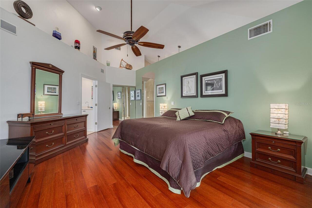 Listing Photo 23