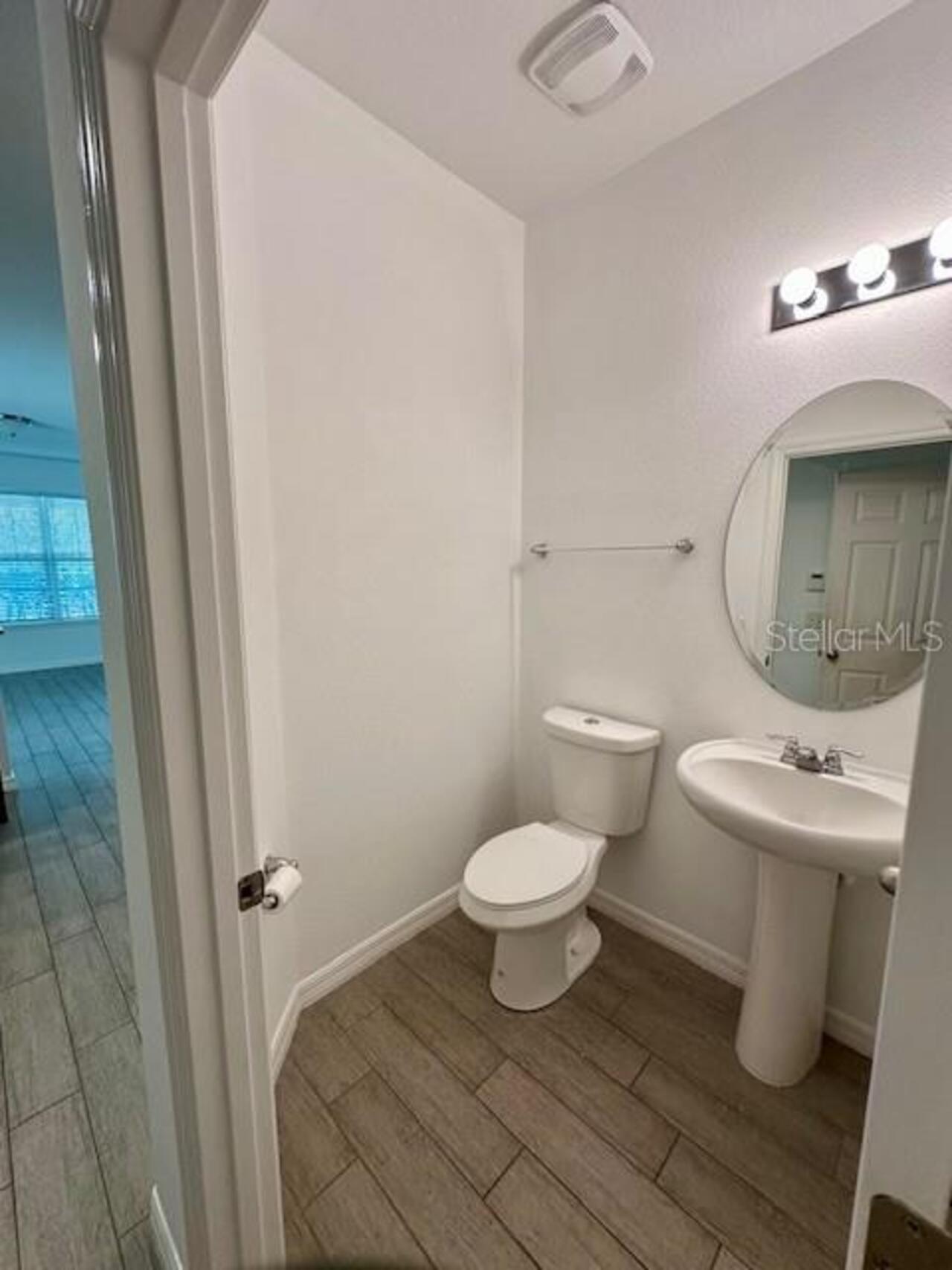 Listing Photo 11