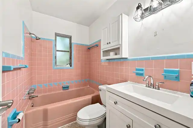 Listing Photo 16