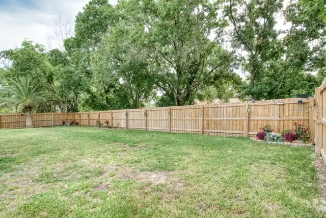 Listing Photo 7