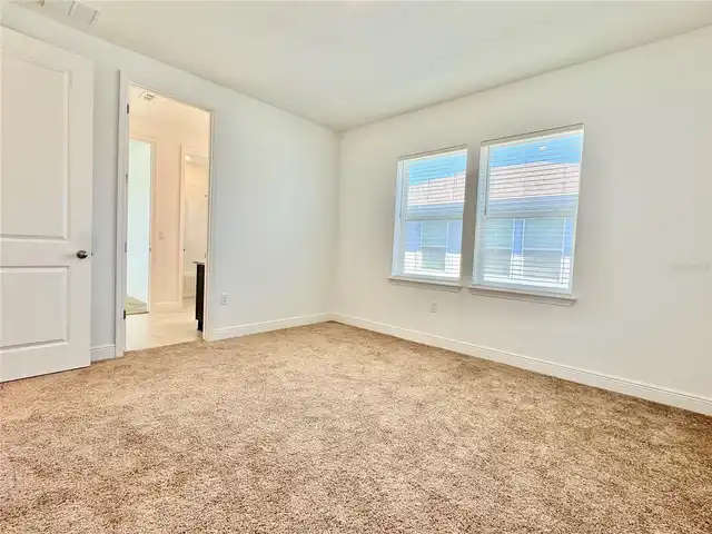 Listing Photo 38