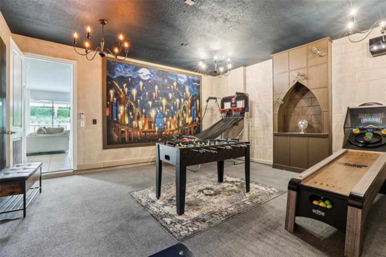 Listing Photo 15