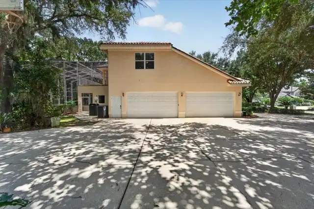 Listing Photo 34