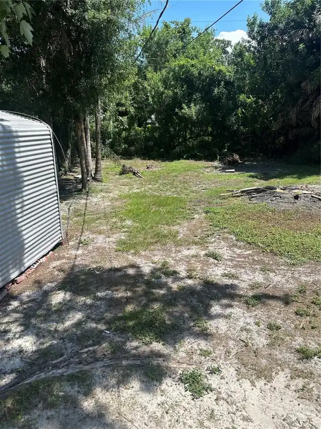 Listing Photo 10