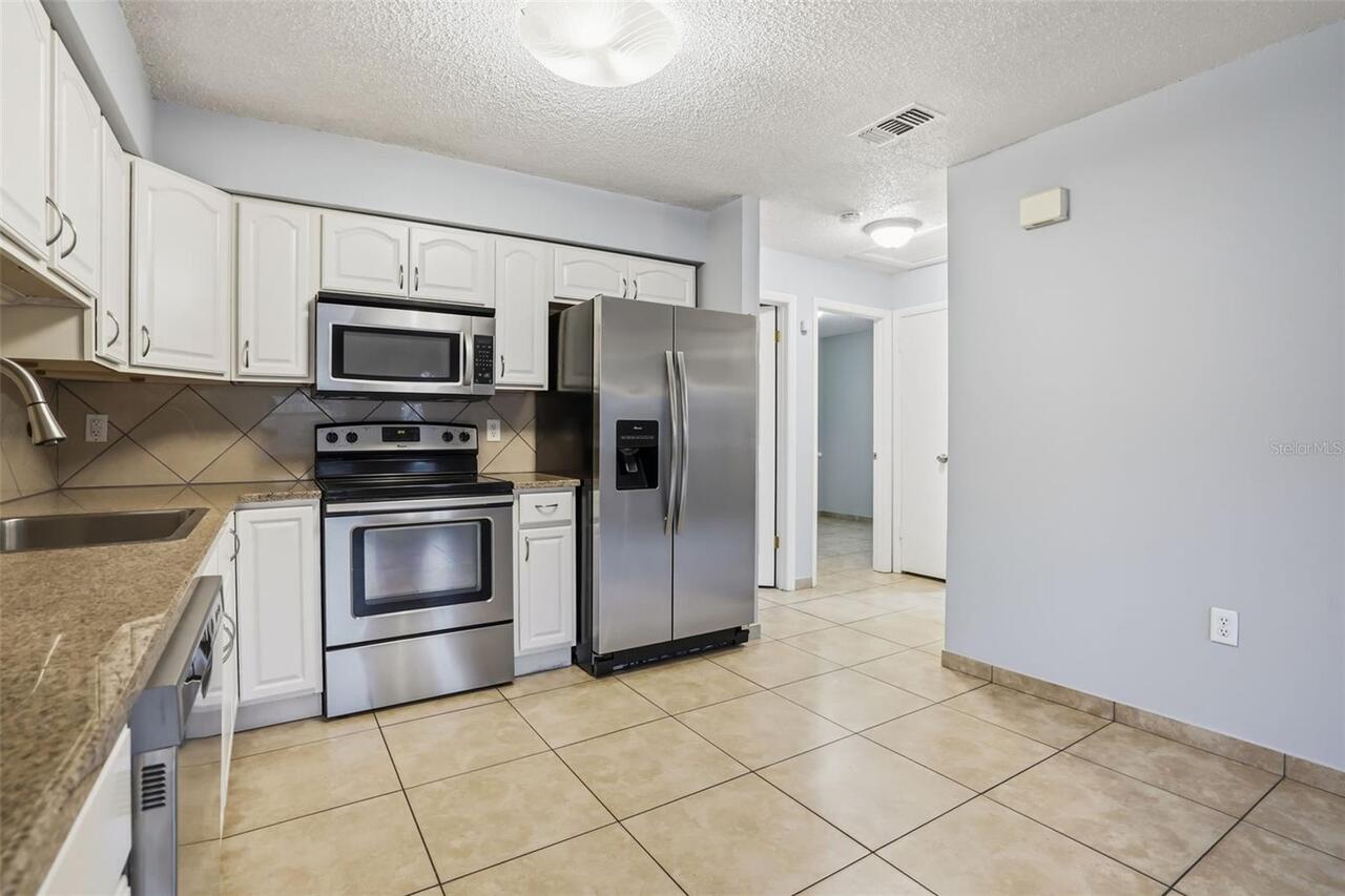 Listing Photo 15