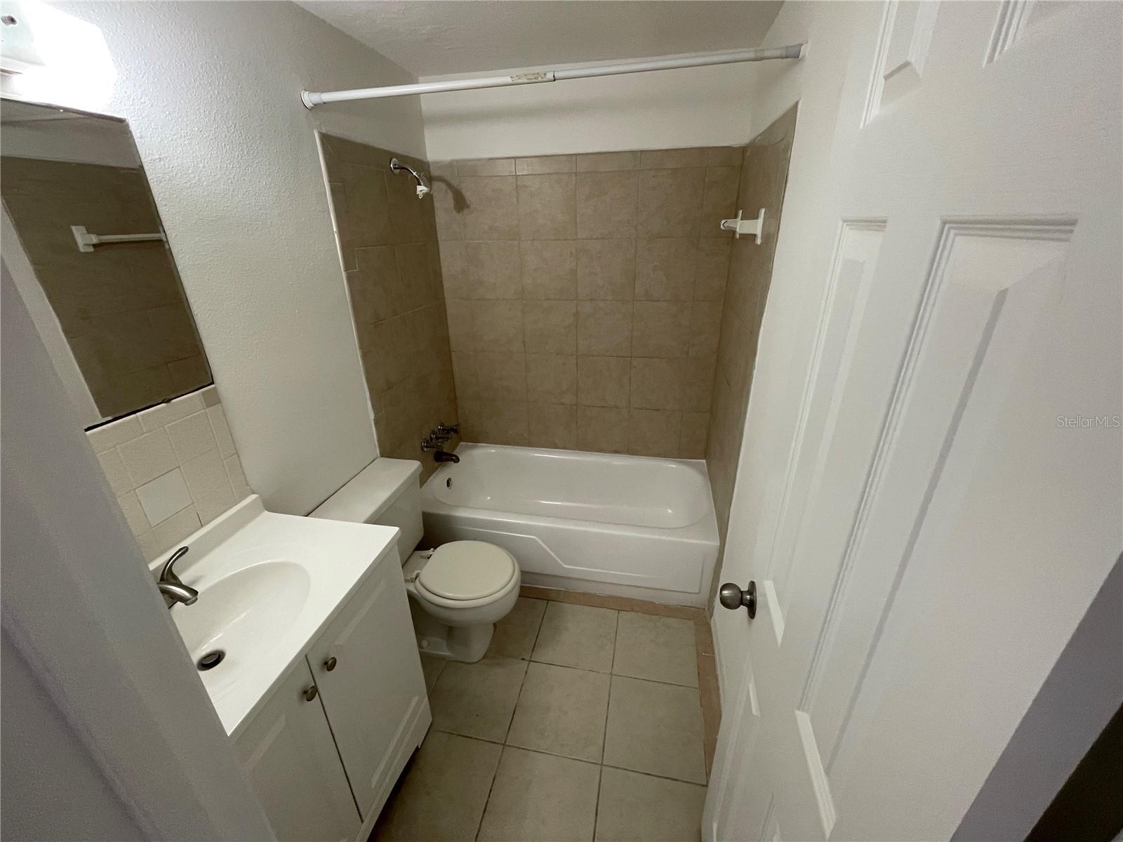 Listing Photo 10