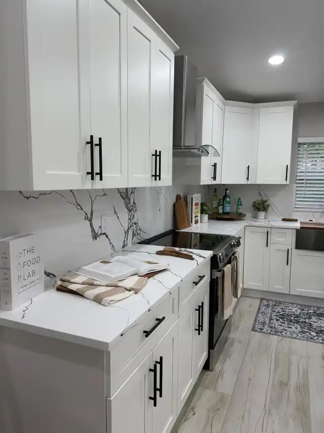 Listing Photo 11