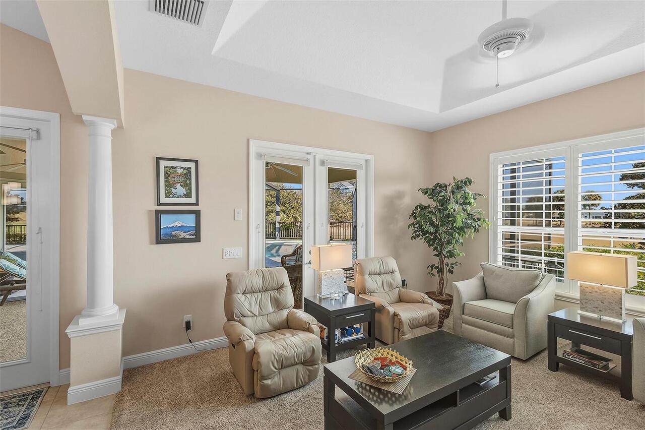 Listing Photo 14