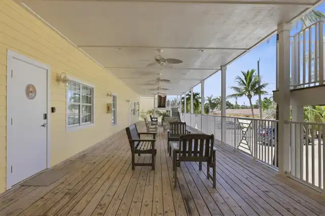 Listing Photo 7