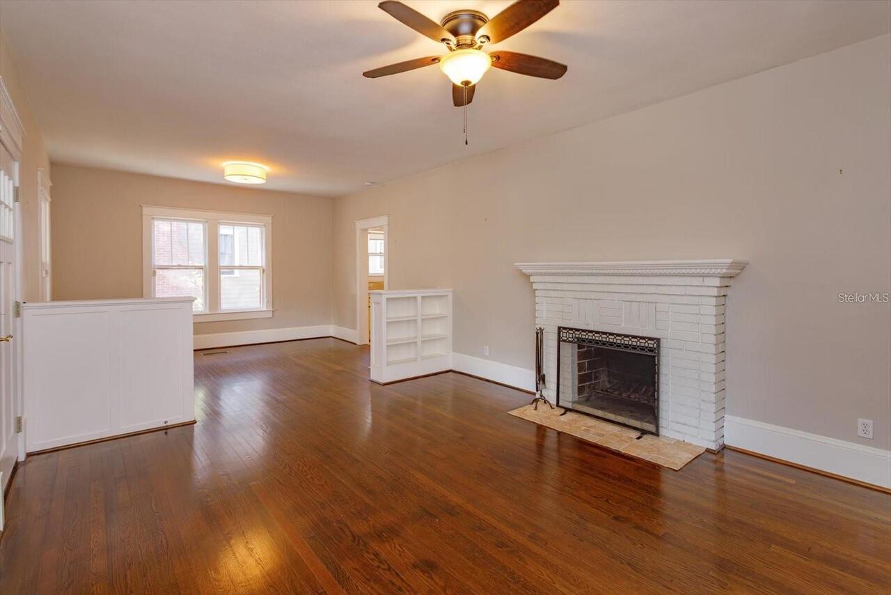 Listing Photo 11