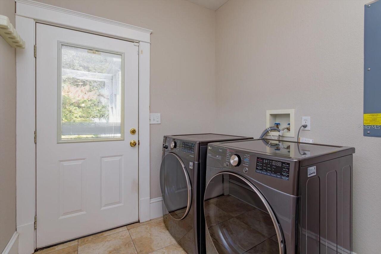 Listing Photo 32