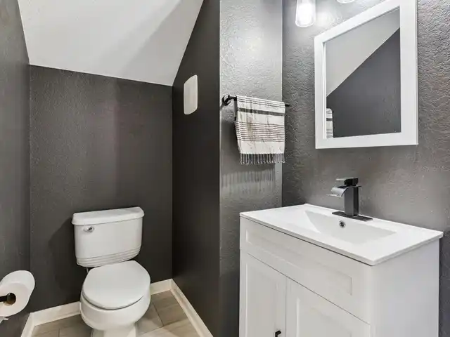 Listing Photo 23