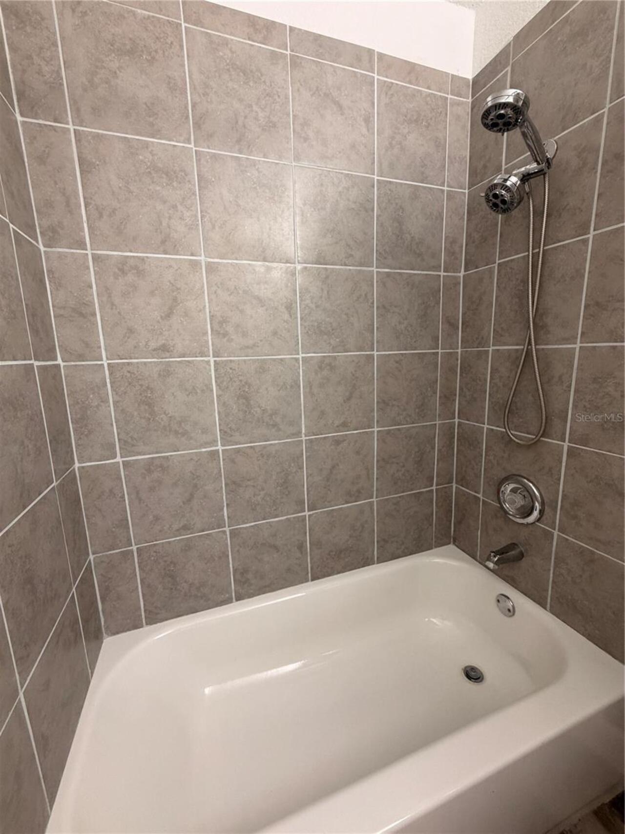 Listing Photo 28