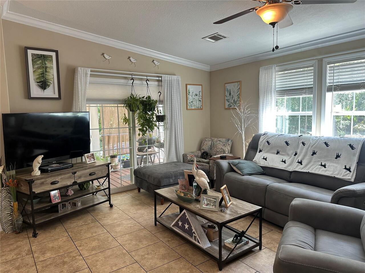 Listing Photo 6