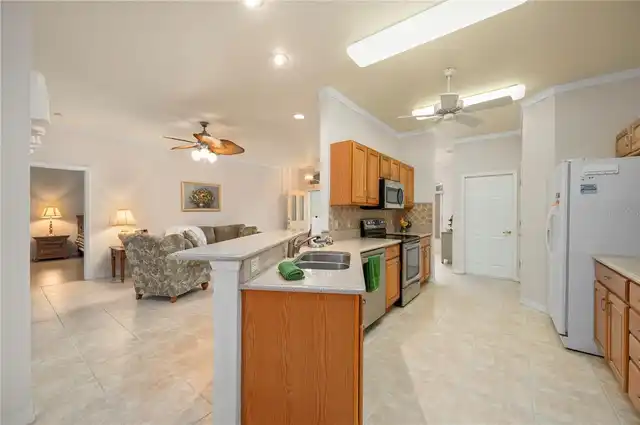 Listing Photo 17