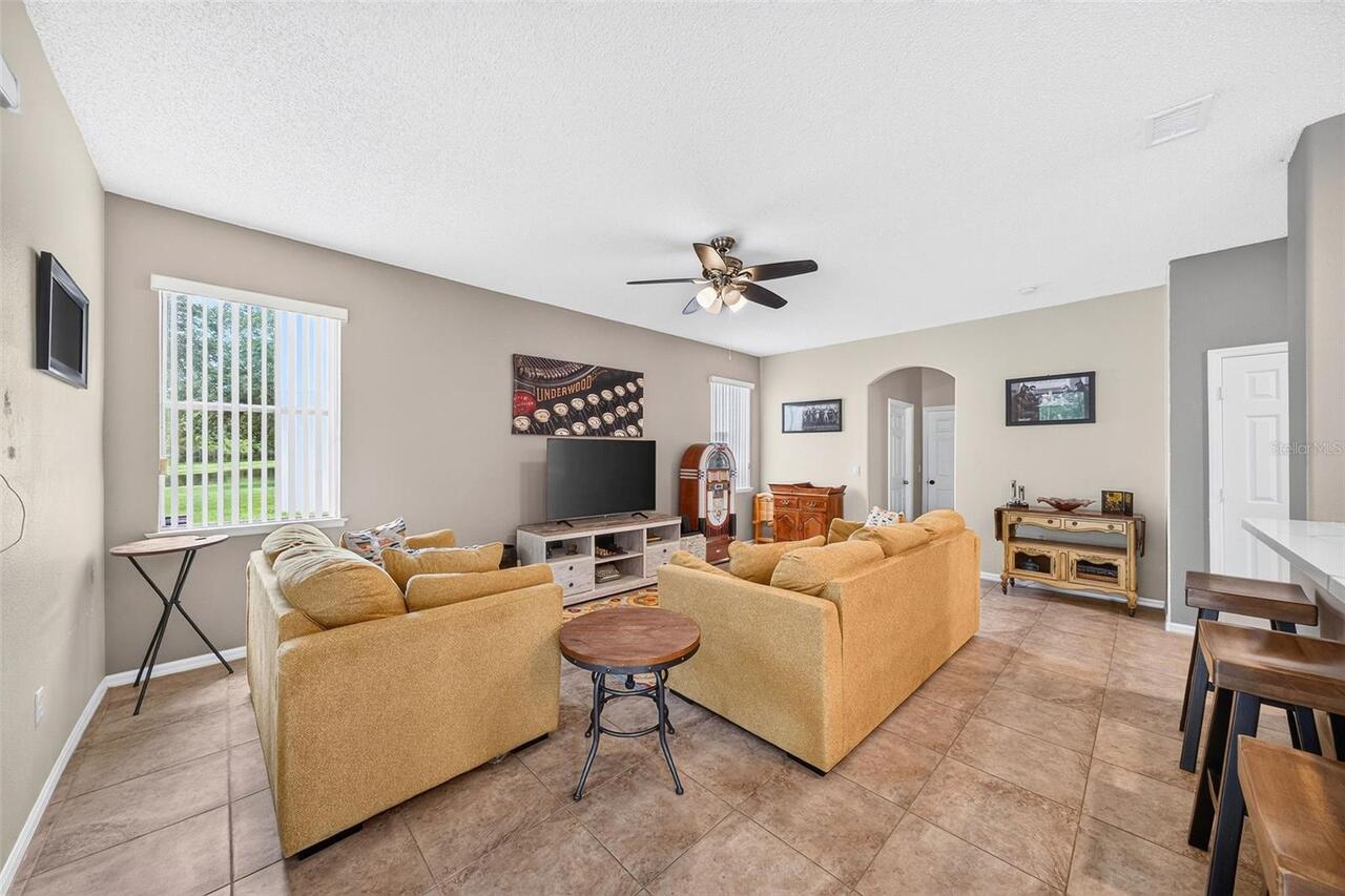 Listing Photo 14