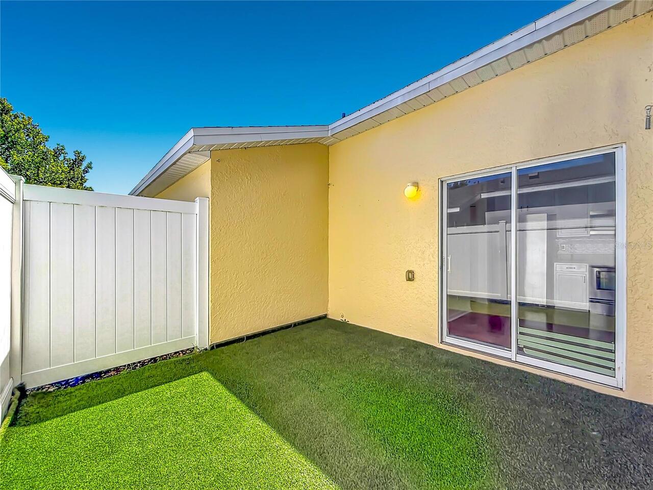 Listing Photo 16