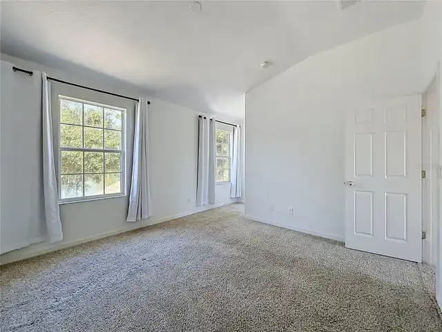 Listing Photo 33