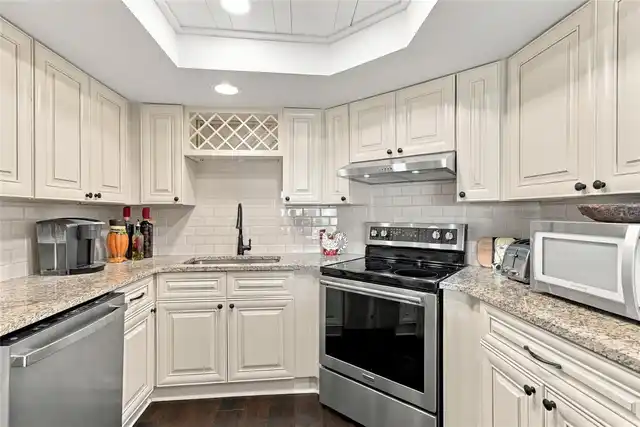 Listing Photo 30
