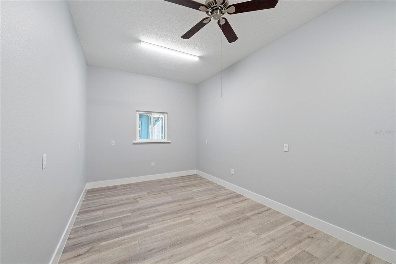 Listing Photo 42