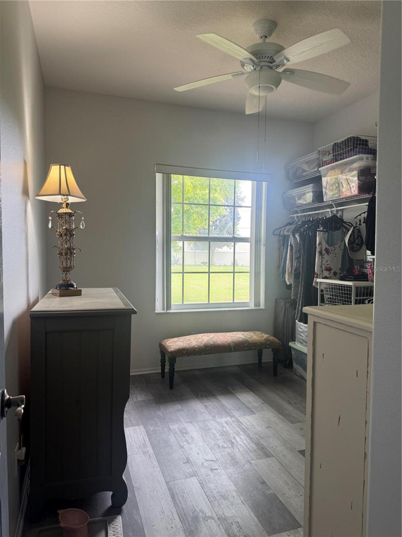 Listing Photo 8