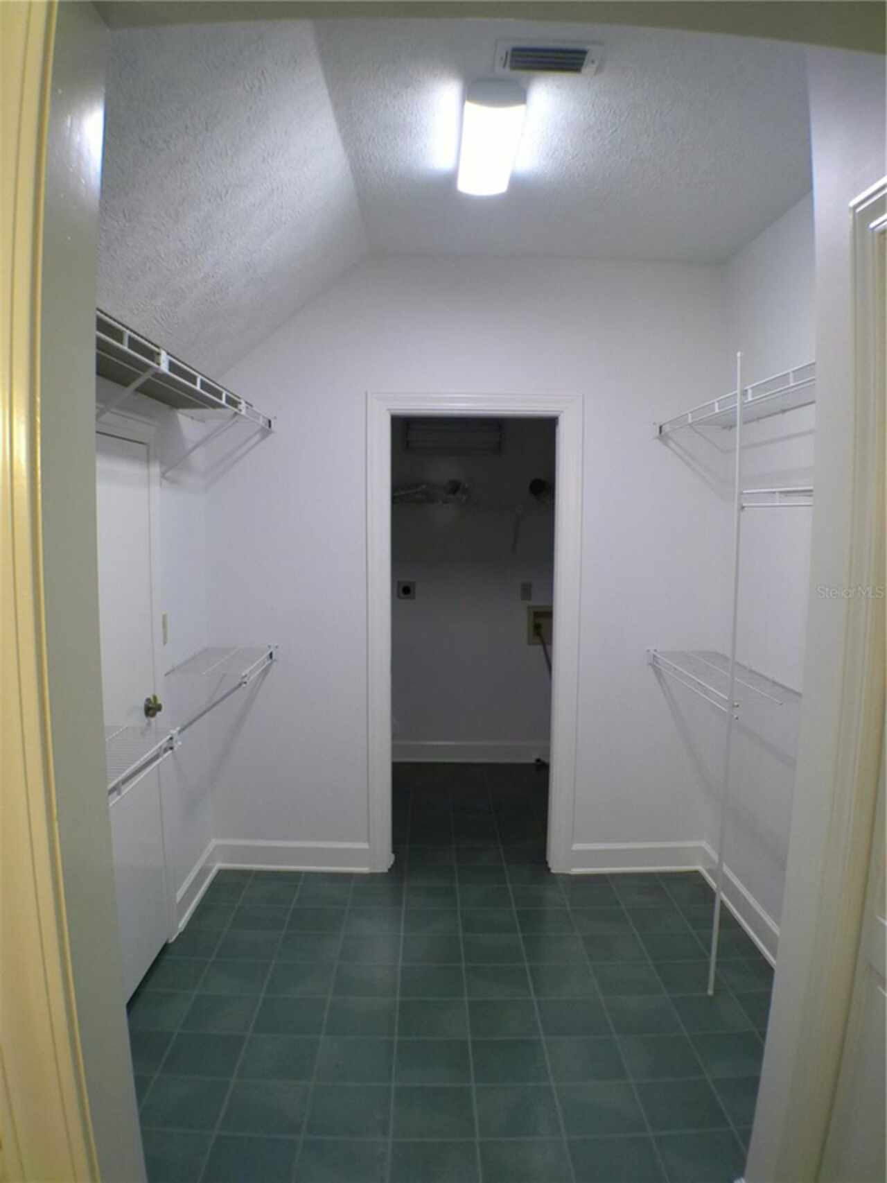 Listing Photo 24