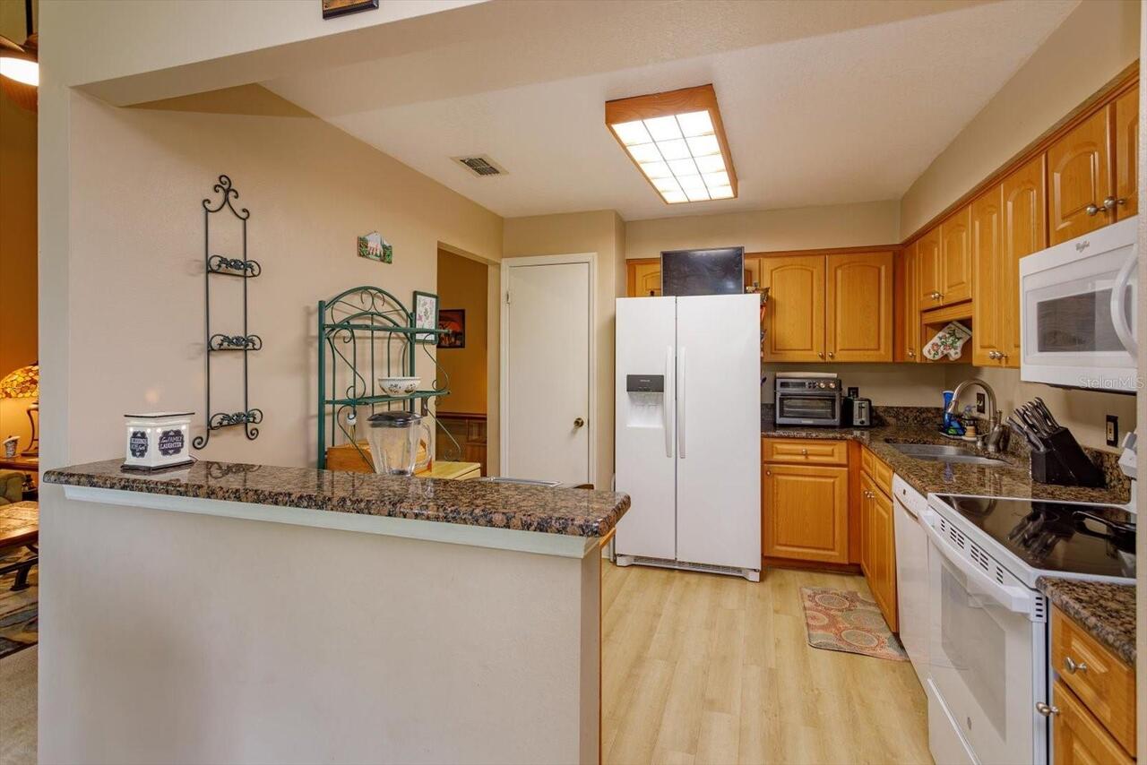 Listing Photo 7