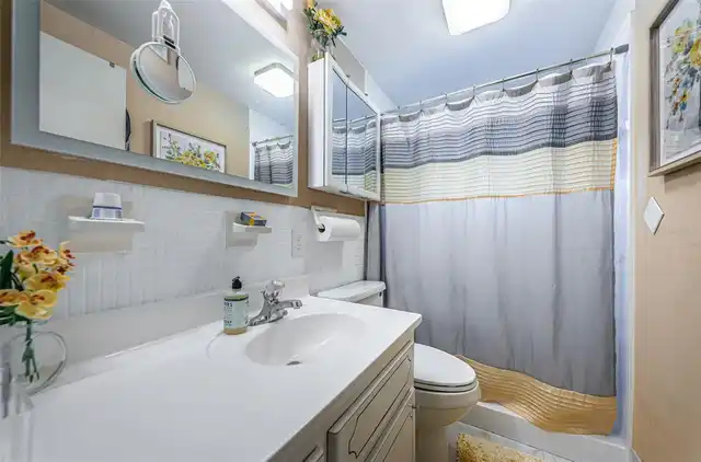 Listing Photo 7