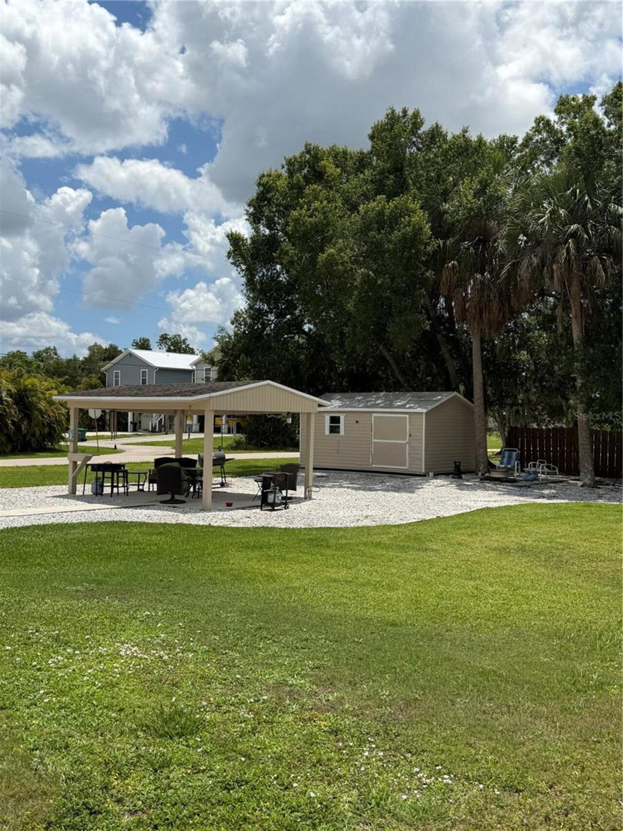 Listing Photo 32
