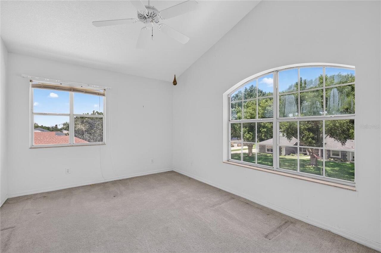 Listing Photo 33