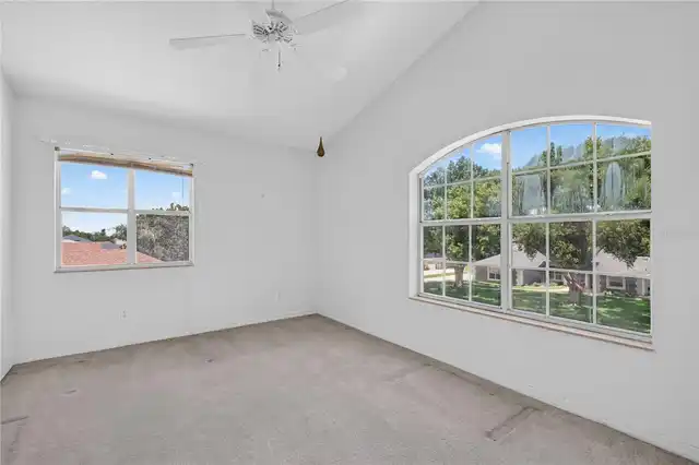 Listing Photo 33