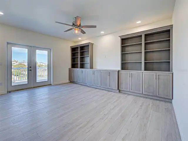 Listing Photo 32