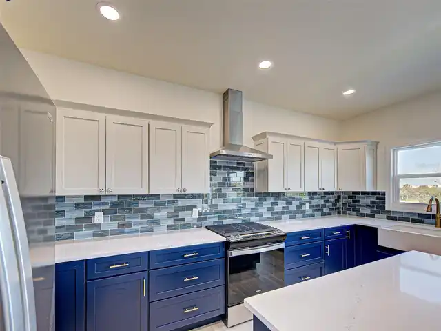 Listing Photo 42