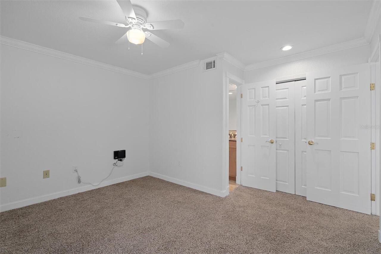 Listing Photo 24
