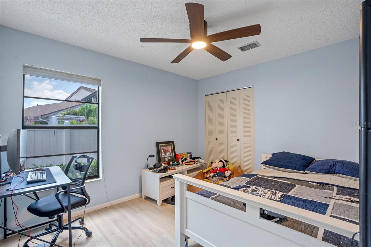 Listing Photo 17