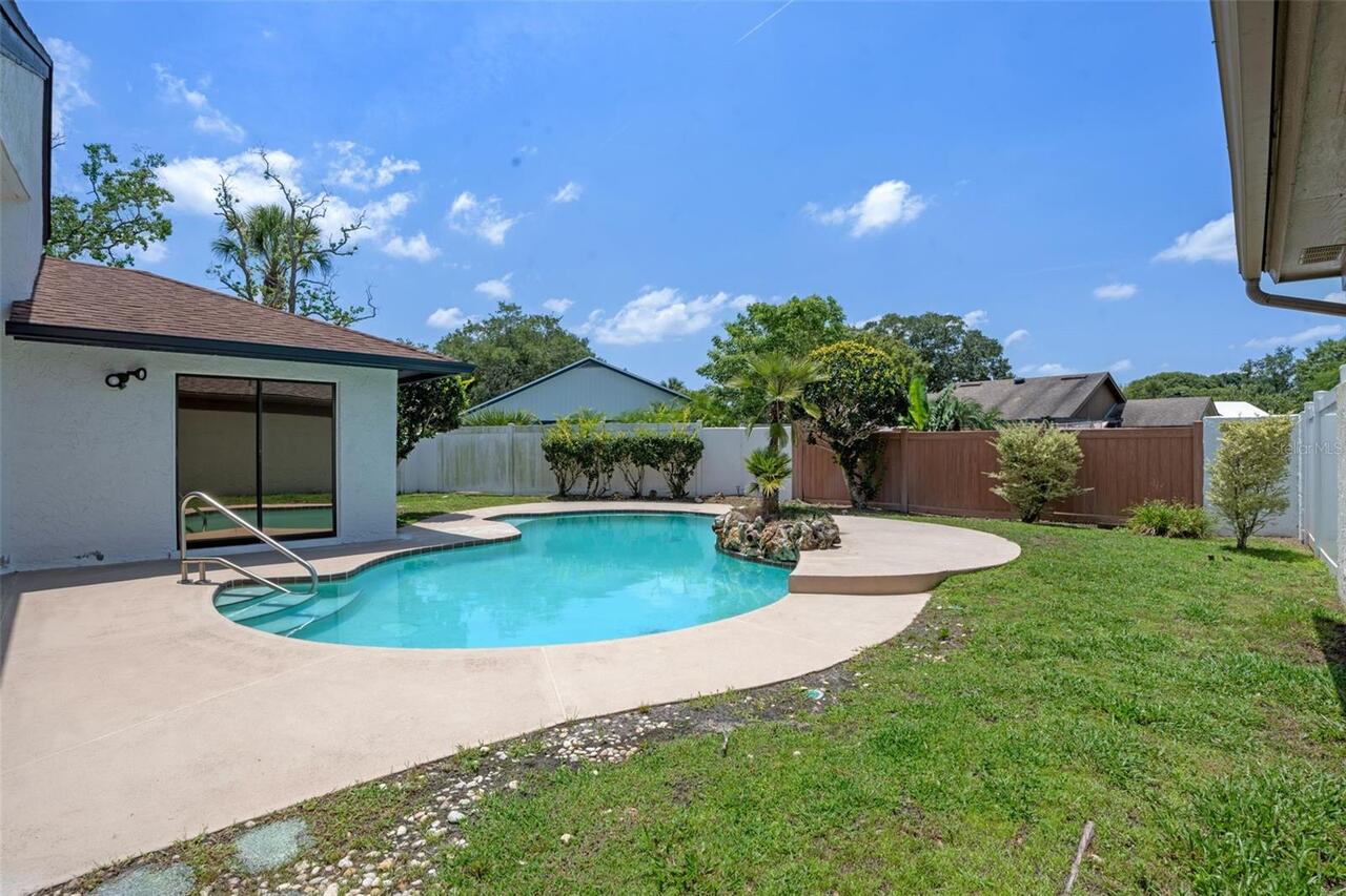 Listing Photo 19