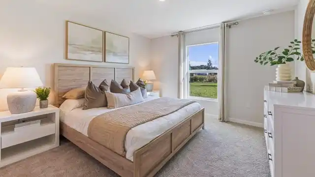 Listing Photo 10