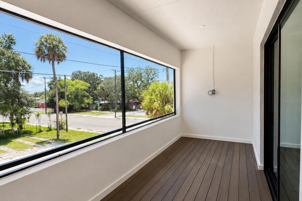 Listing Photo 14