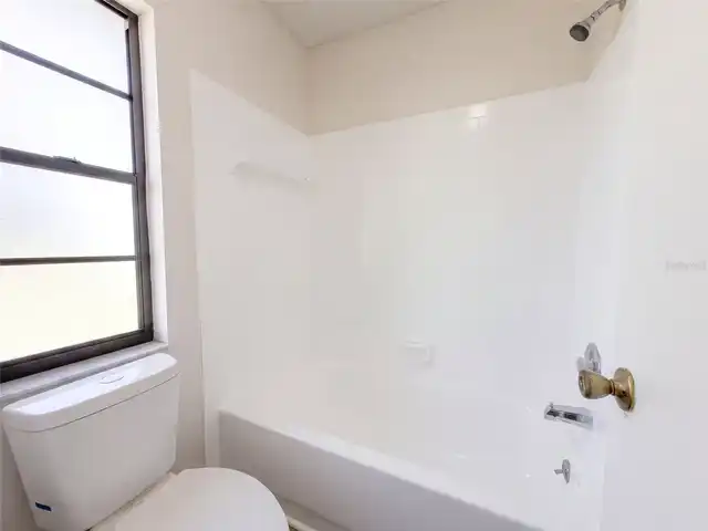 Listing Photo 20