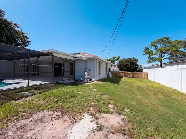 Listing Photo 28