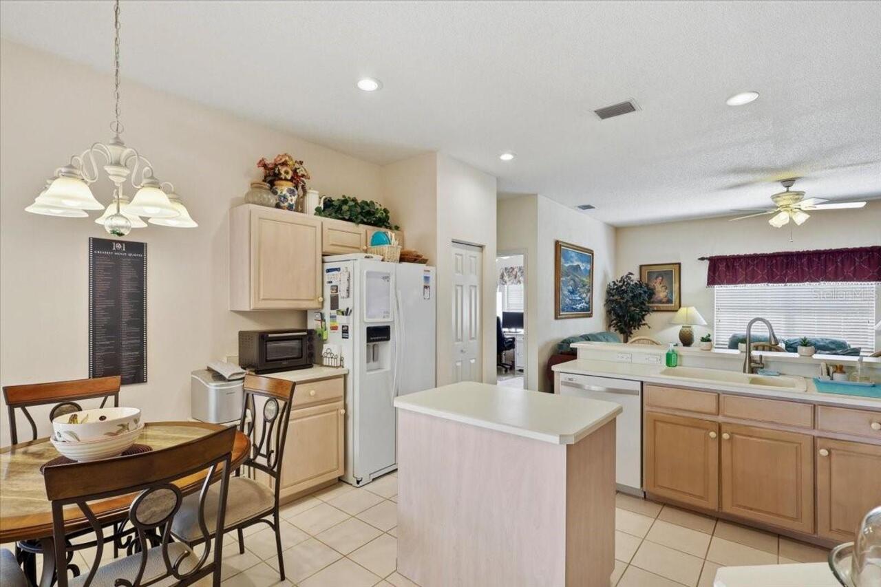 Listing Photo 14