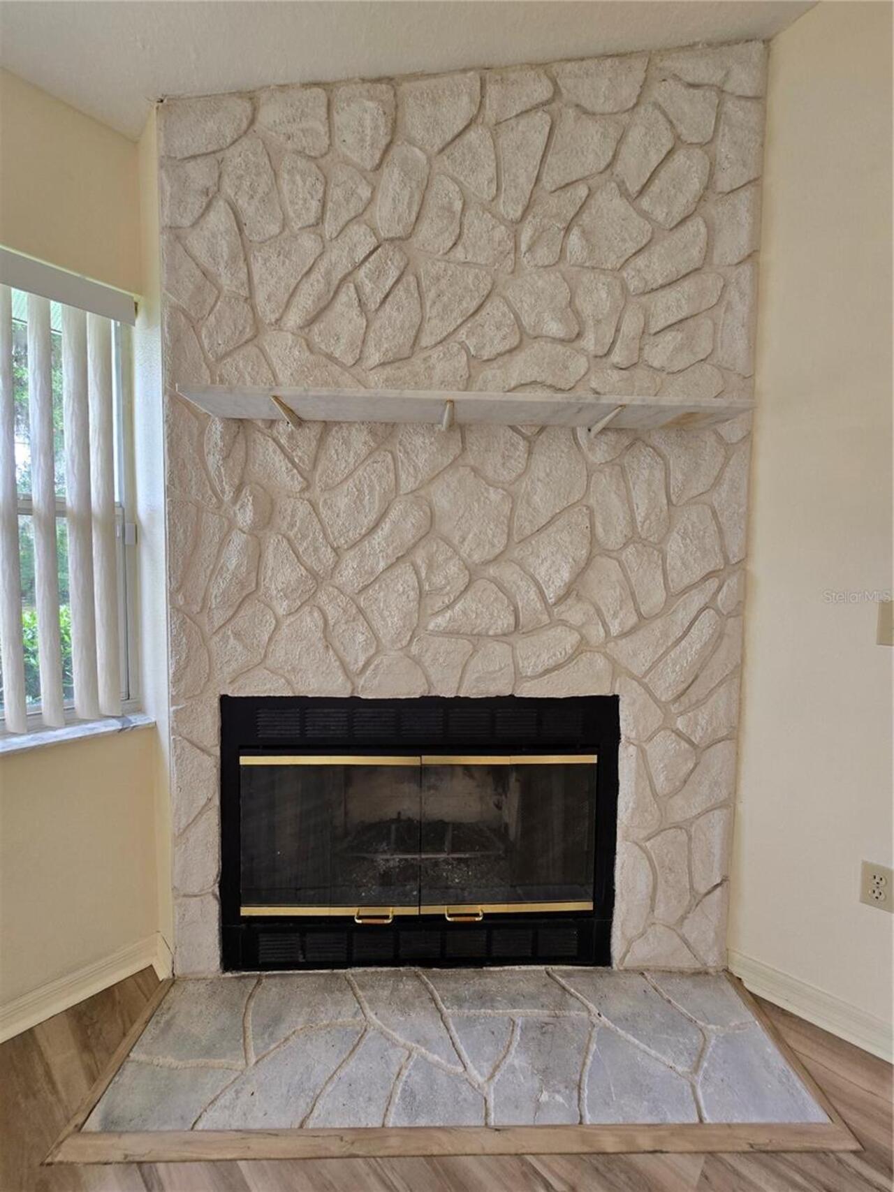Listing Photo 14