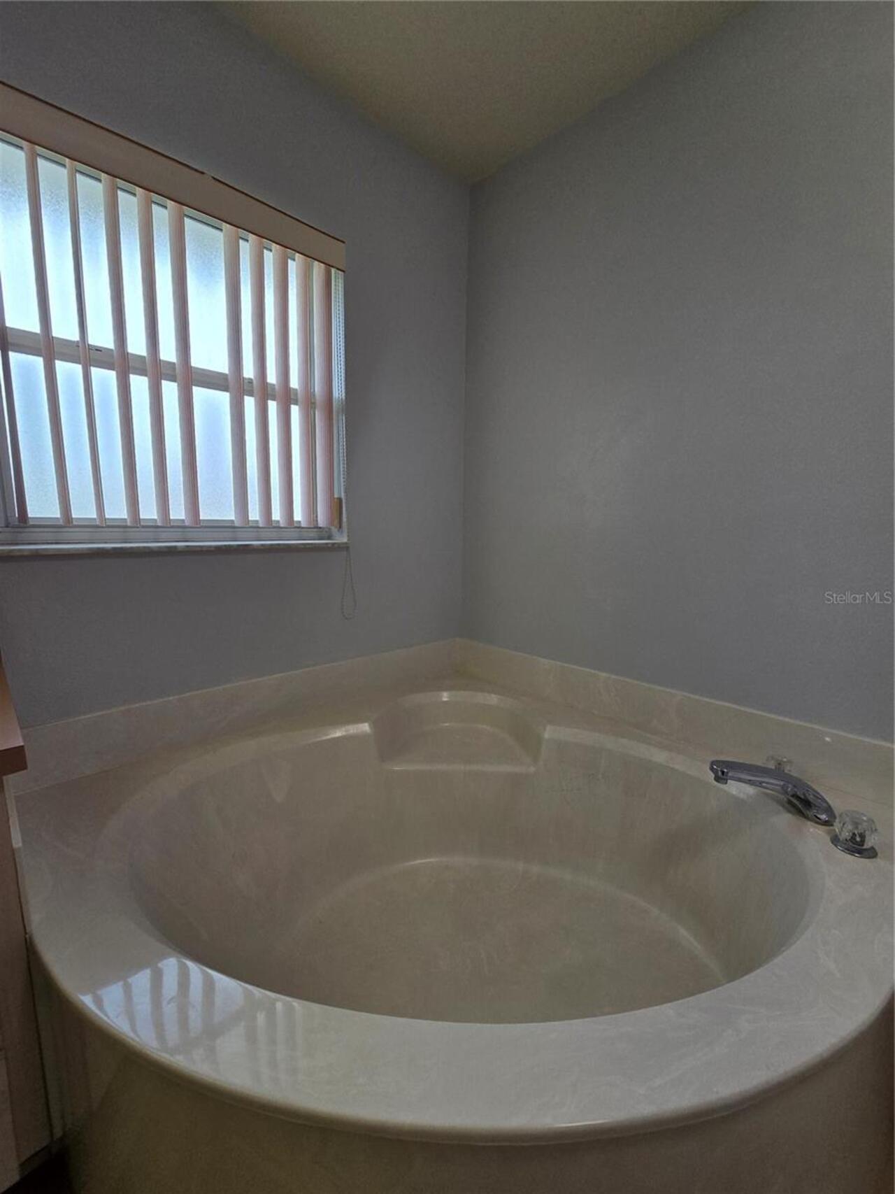 Listing Photo 33