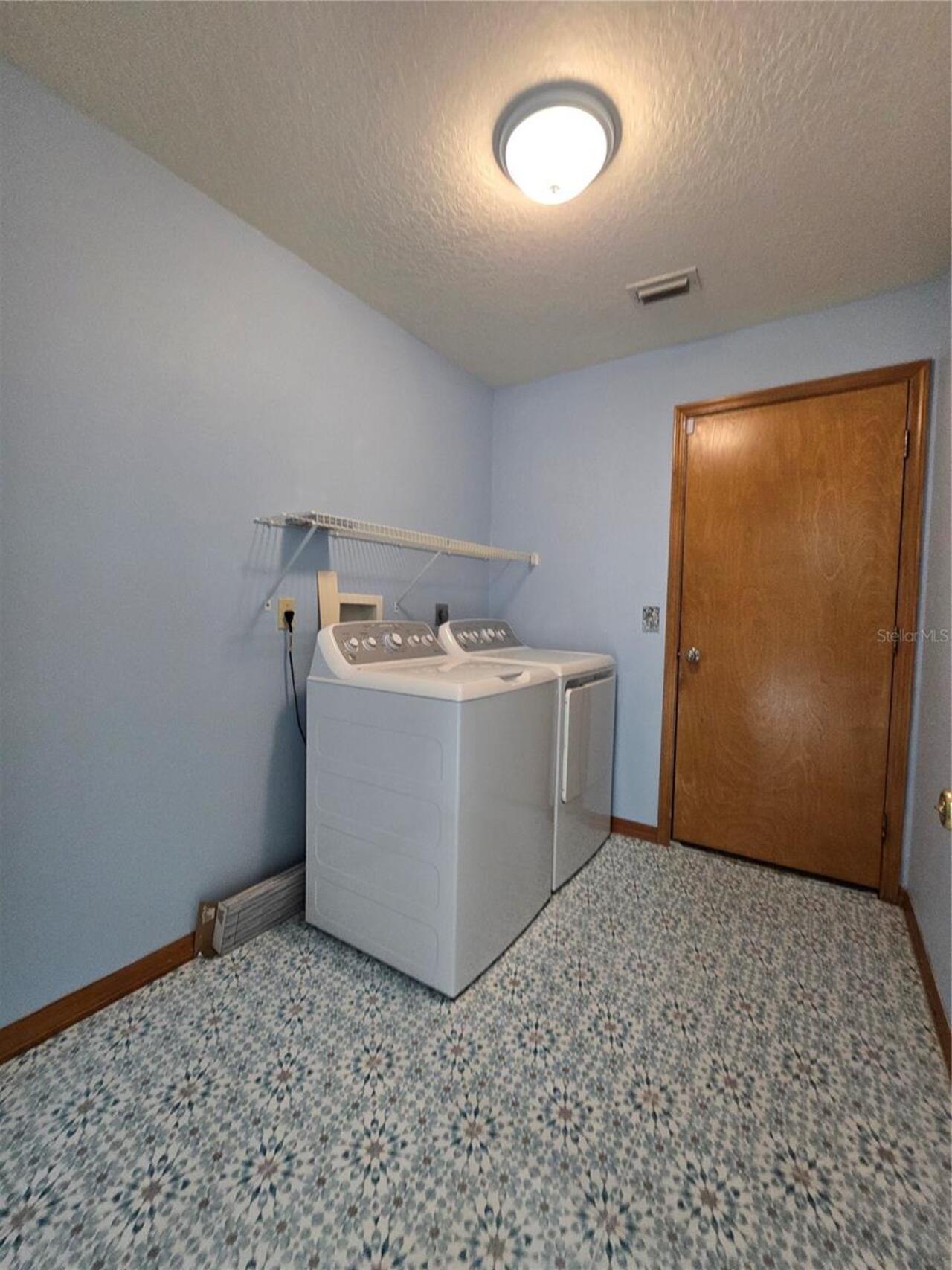 Listing Photo 38