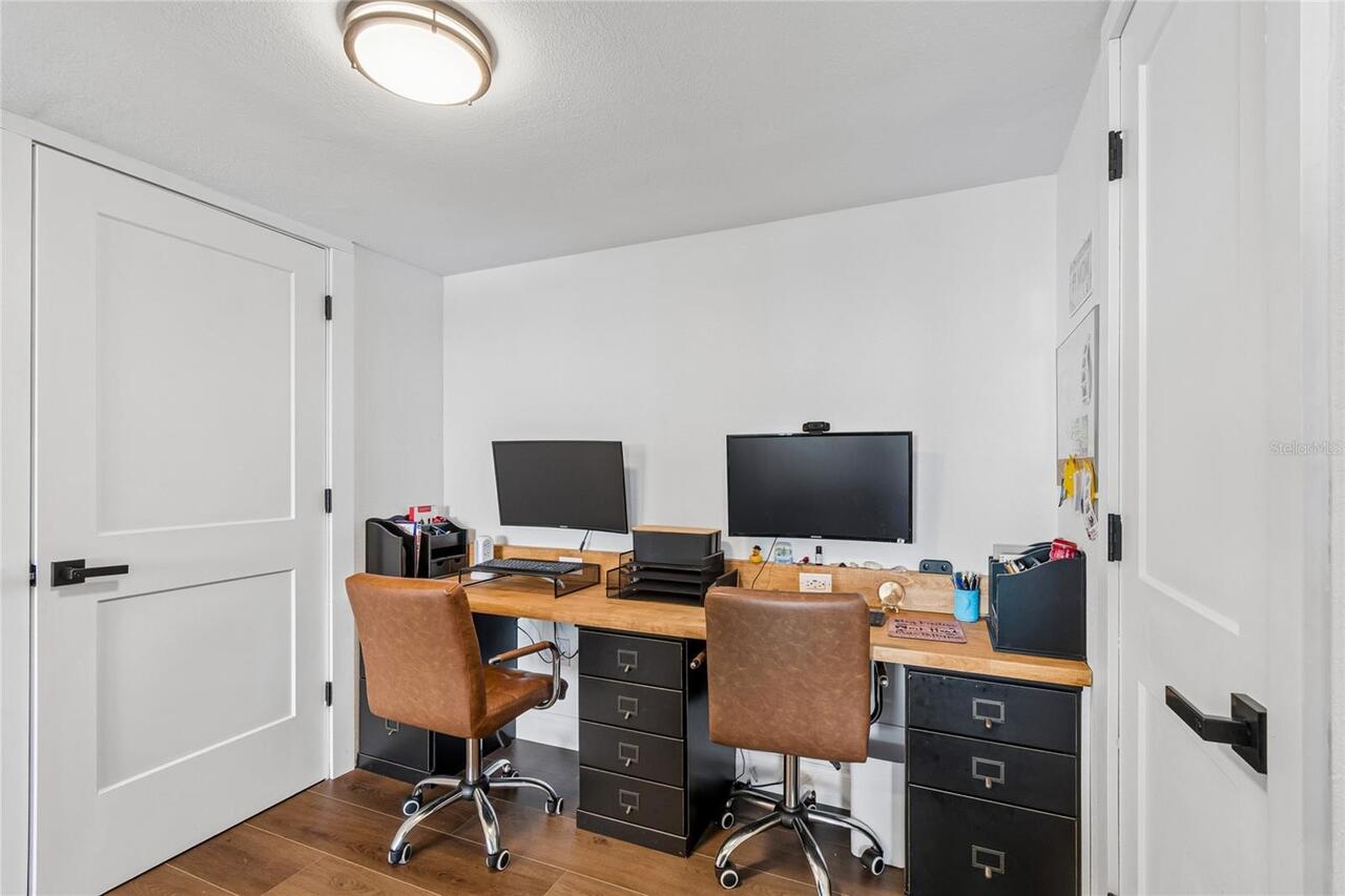 Listing Photo 12