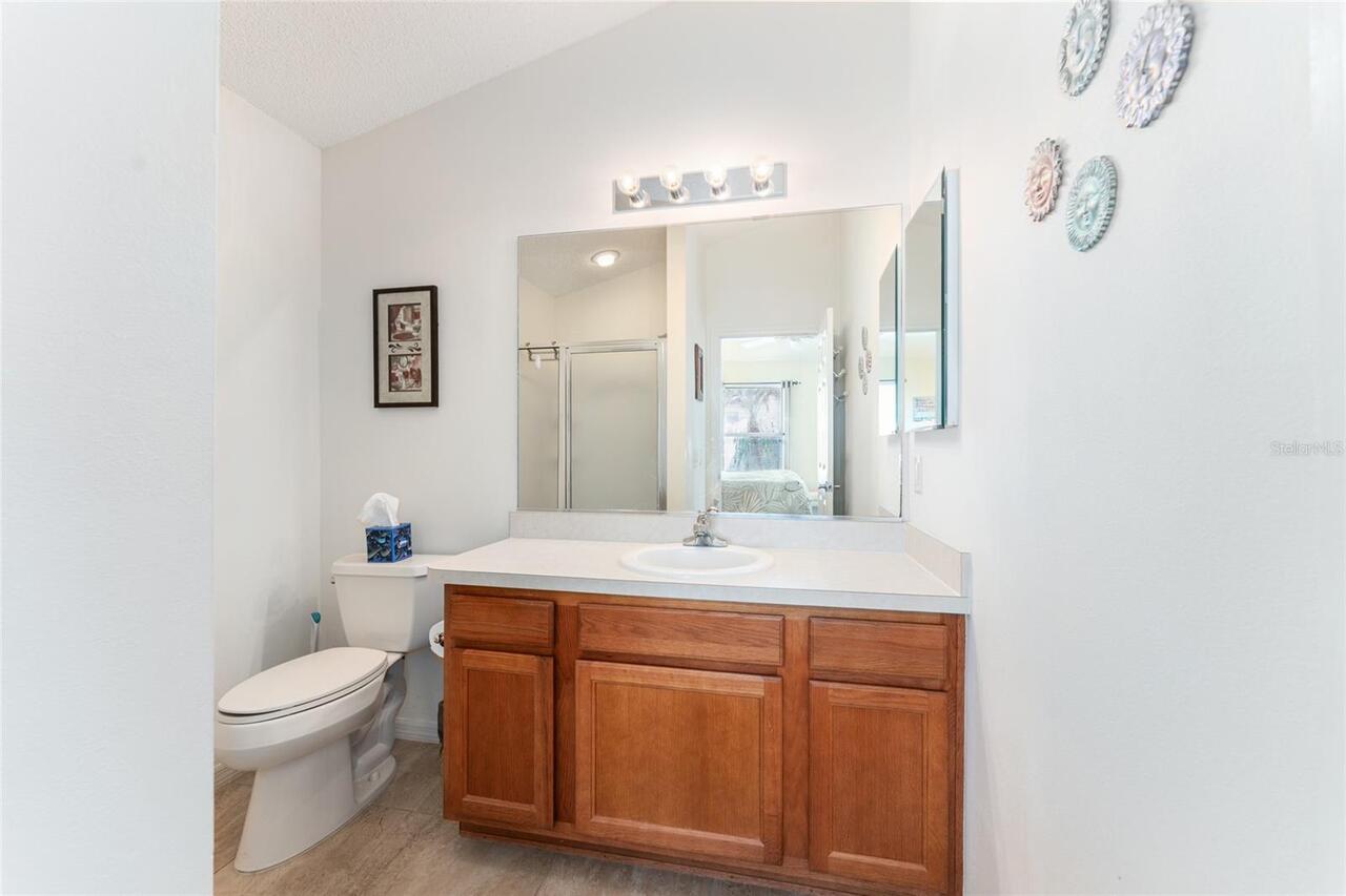 Listing Photo 11